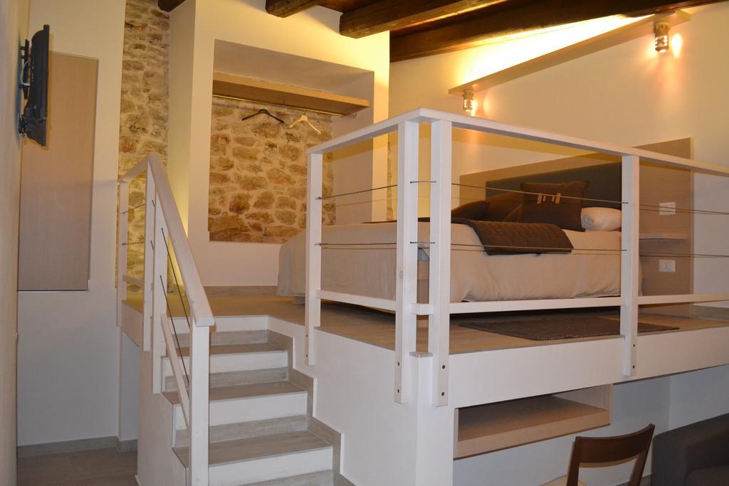 Villa Masseria Revinaldi à Castel Del Monte  Extérieur photo